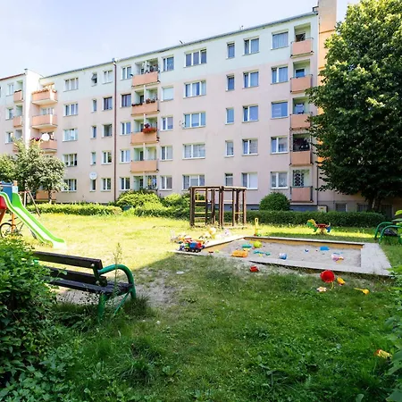 Komfortowy Z Balkonem Blisko Ergo Arena By Renters Apartament *